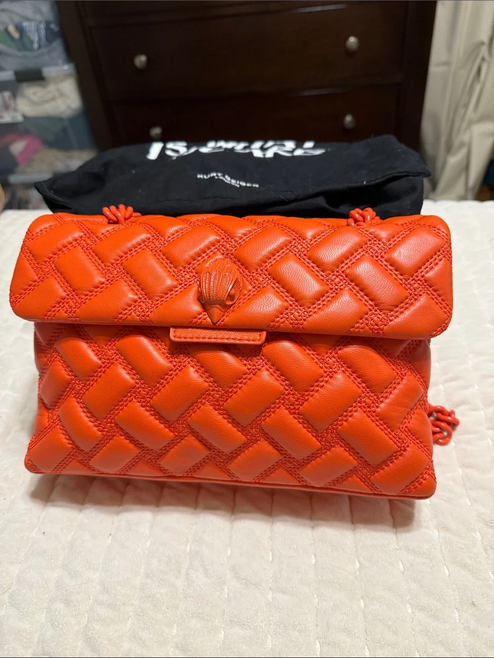 KURT GEIGER KENSINGTON DRENCH BAG ORANGE. Soft lambskin leather.